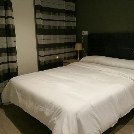 Golden 21 Hotel มาดริด ภายนอก รูปภาพ